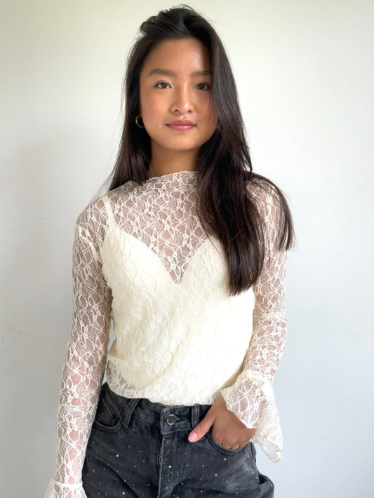 Lace Longsleeve Beige