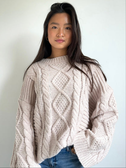 Chunky Cable Knit Beige