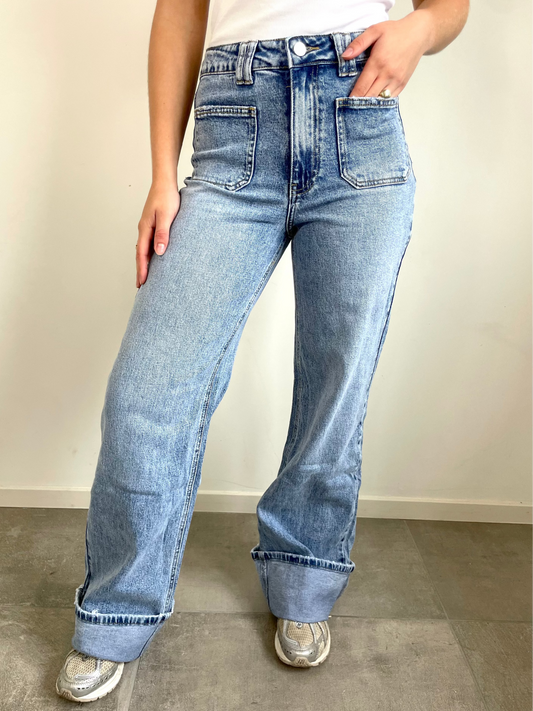 Pocket Wide Leg Jeans