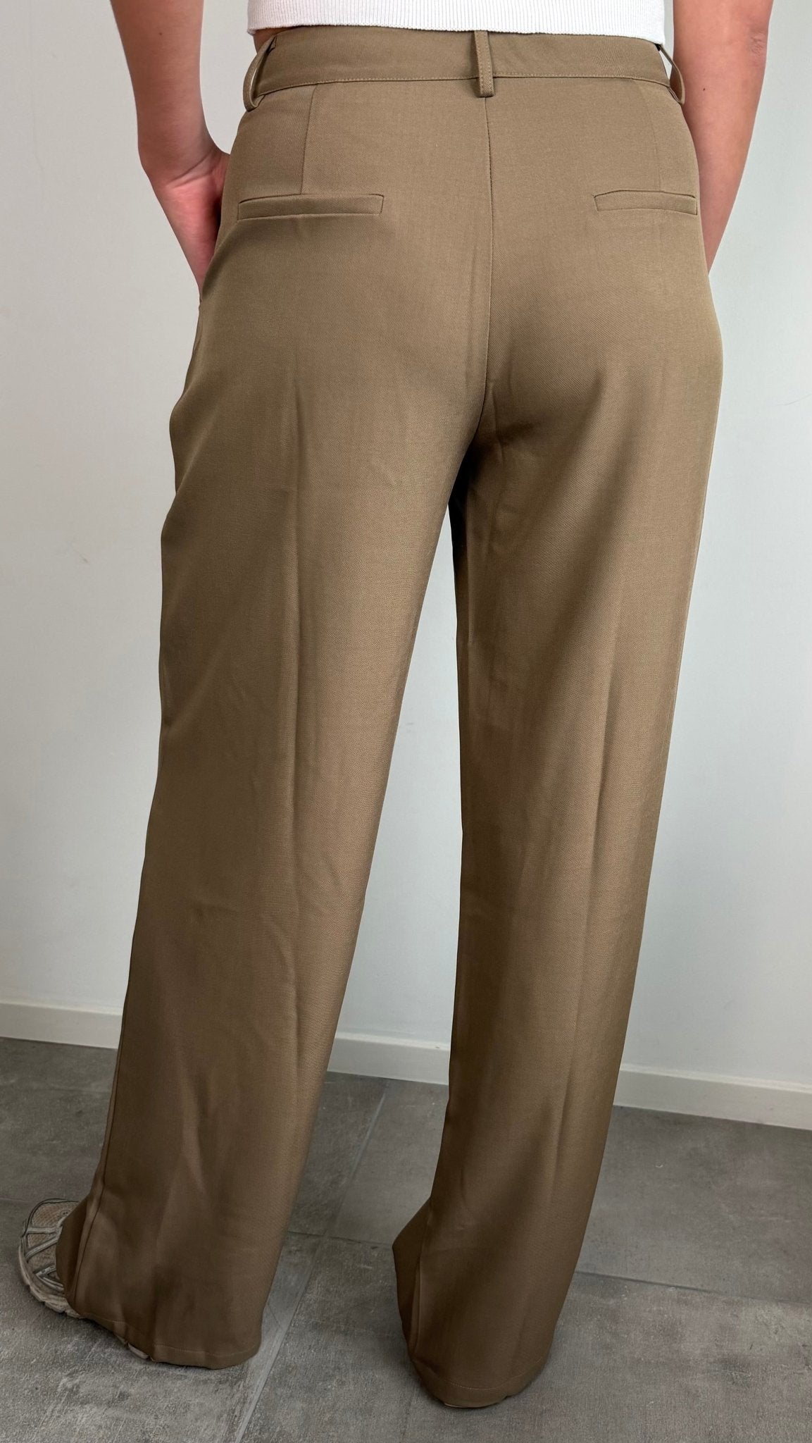 Lora Pantalon Camel - Tall - By Juulz Fashion